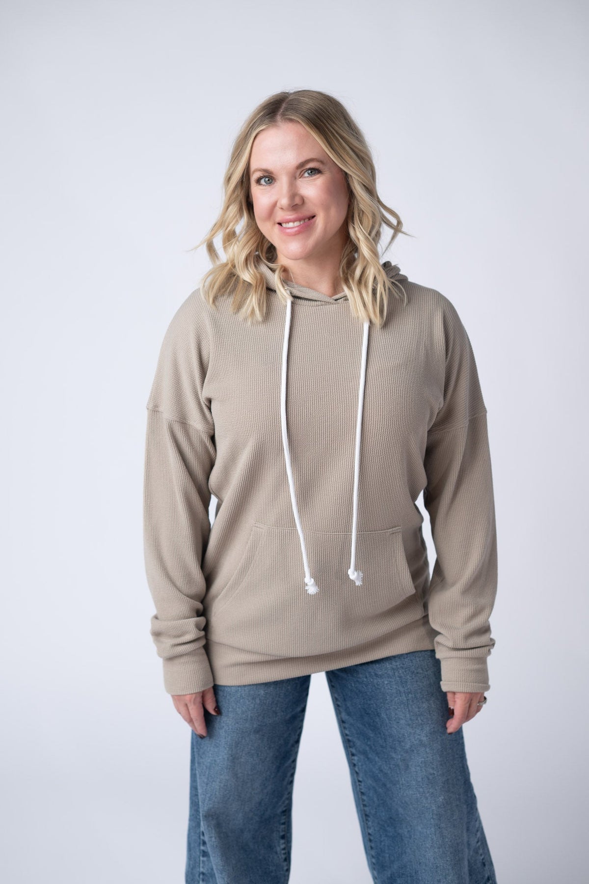 The Kacey Ribbed Hoodie in Mocha